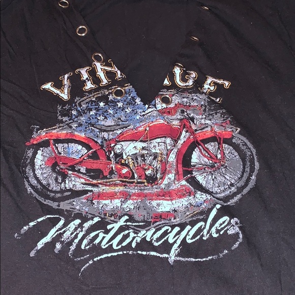 V Neck Motorcycle shirt with Choker in Tee Shirt - Picture 2 of 4